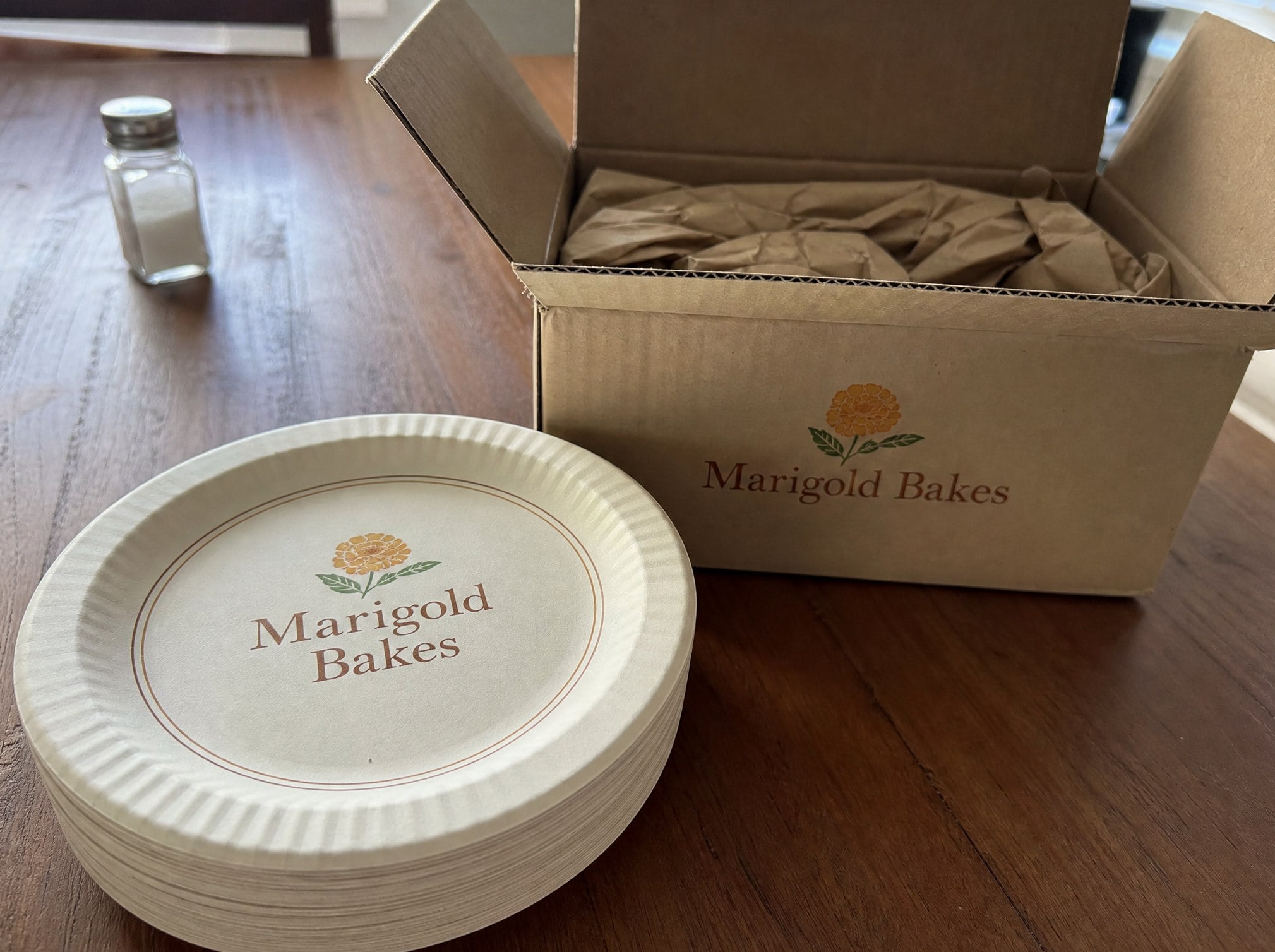 Paper plates with logo printing — customer photo